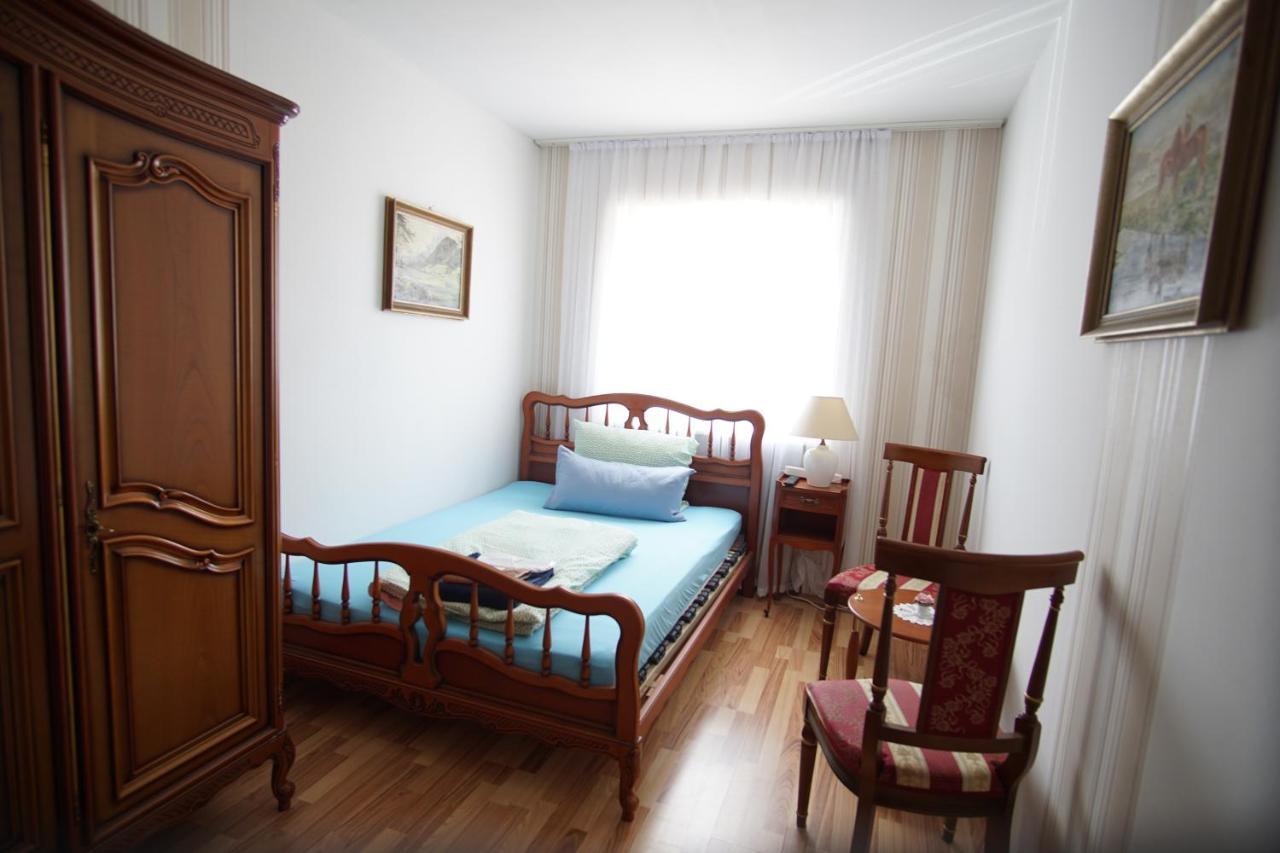 Ferienwohnung - Am Stadtgarten Saarlouis Ngoại thất bức ảnh