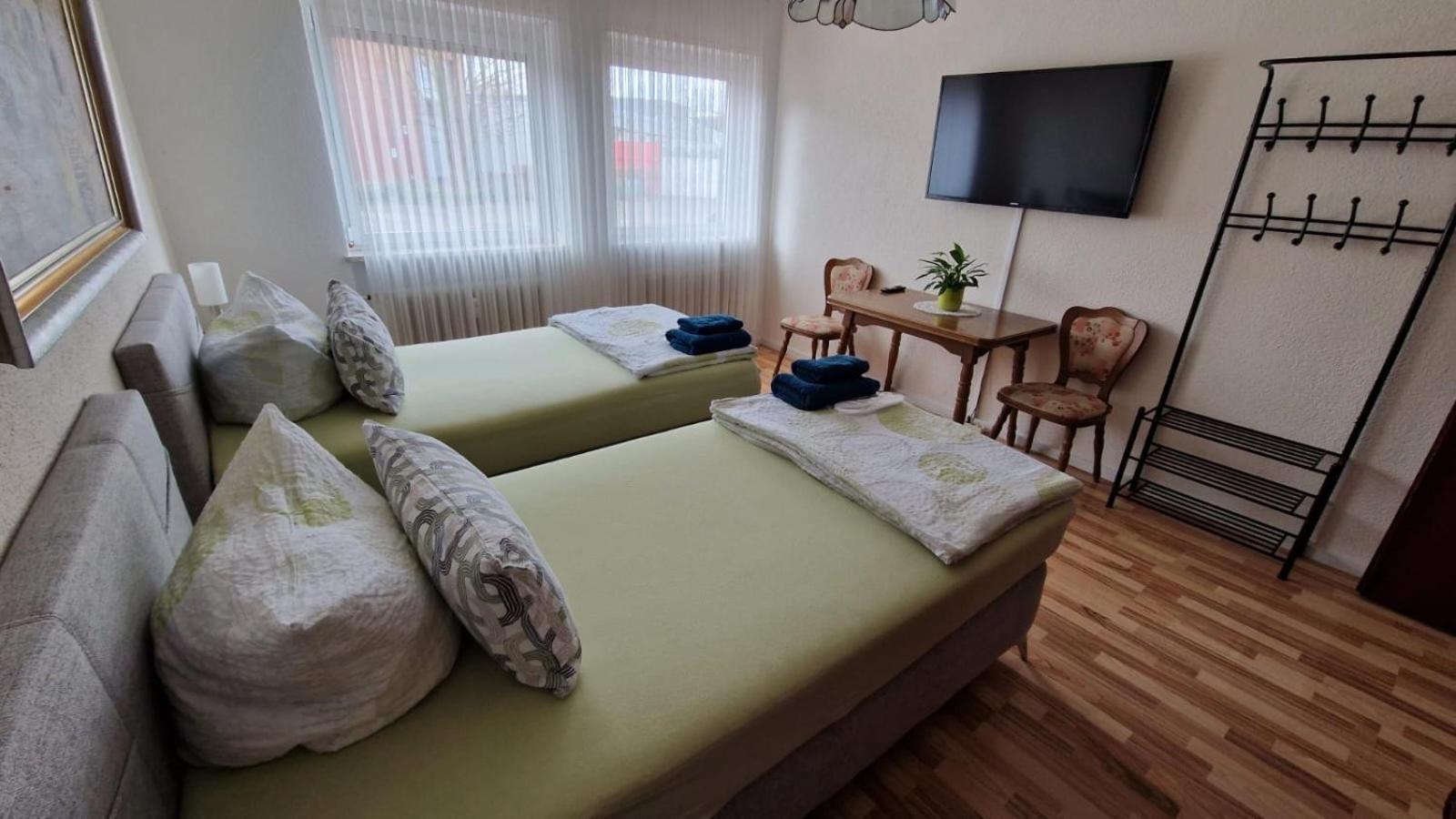 Ferienwohnung - Am Stadtgarten Saarlouis Ngoại thất bức ảnh